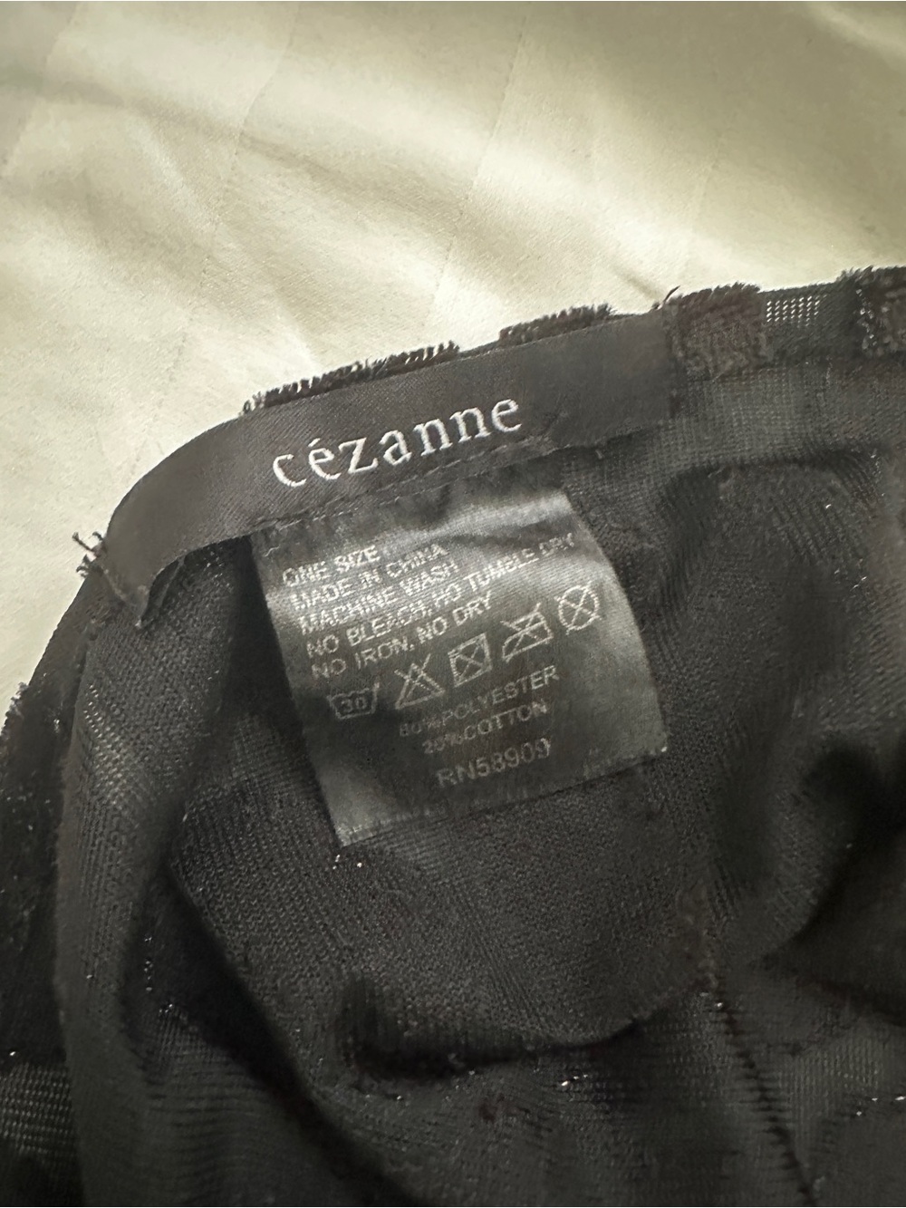 Cézanne Black Leapord Scarf 🧣